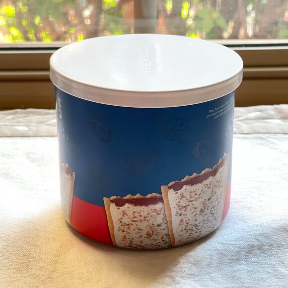 New Frosted Strawberry Poptart Candle Goose Creek 3 Wick - Picture 4 of 7